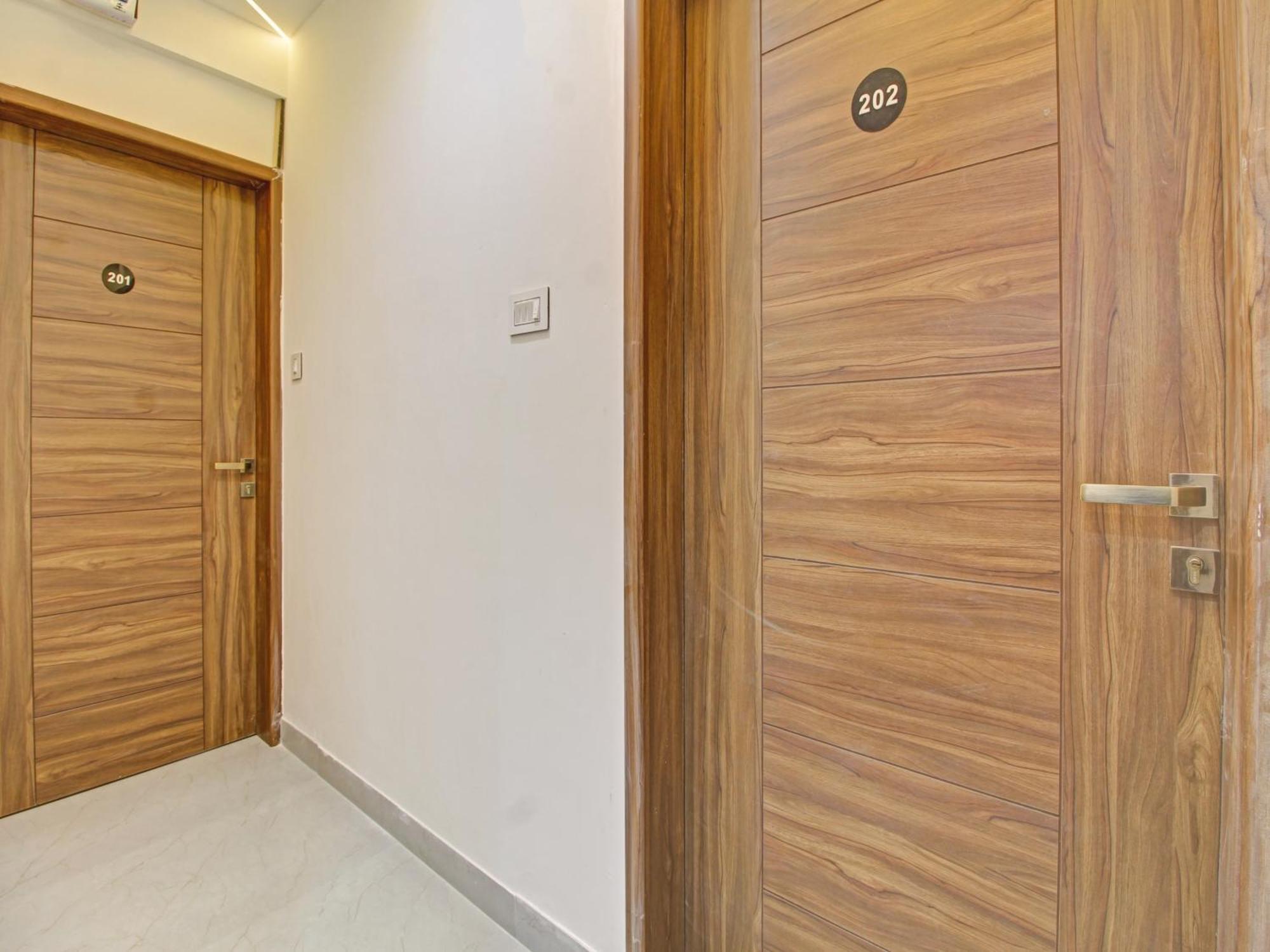 Hotel Collection O Crystal Pimpri-Chinchwad Zewnętrze zdjęcie