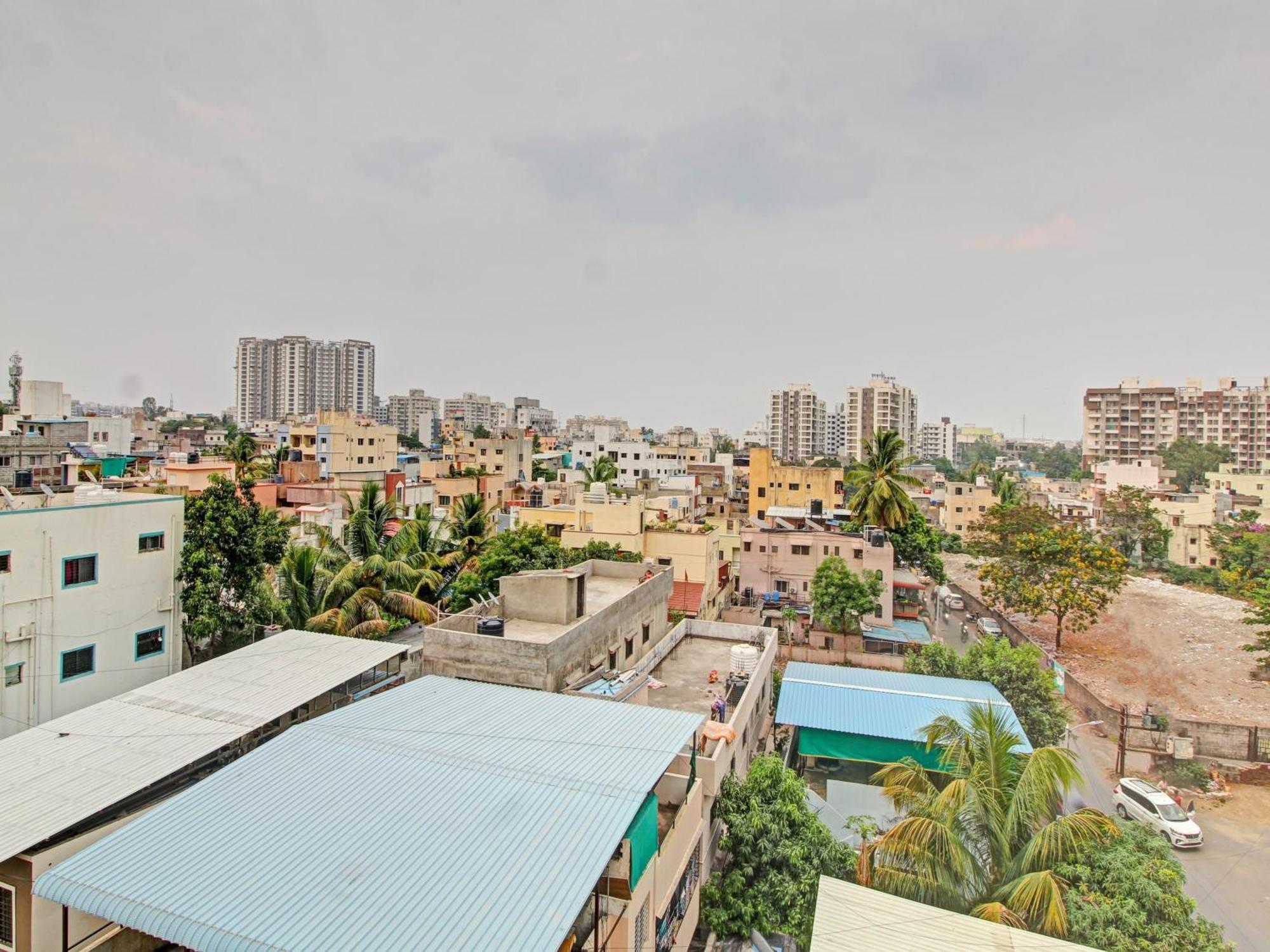 Hotel Collection O Crystal Pimpri-Chinchwad Zewnętrze zdjęcie